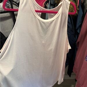 Old Navy Women's light pink  Tank Top
